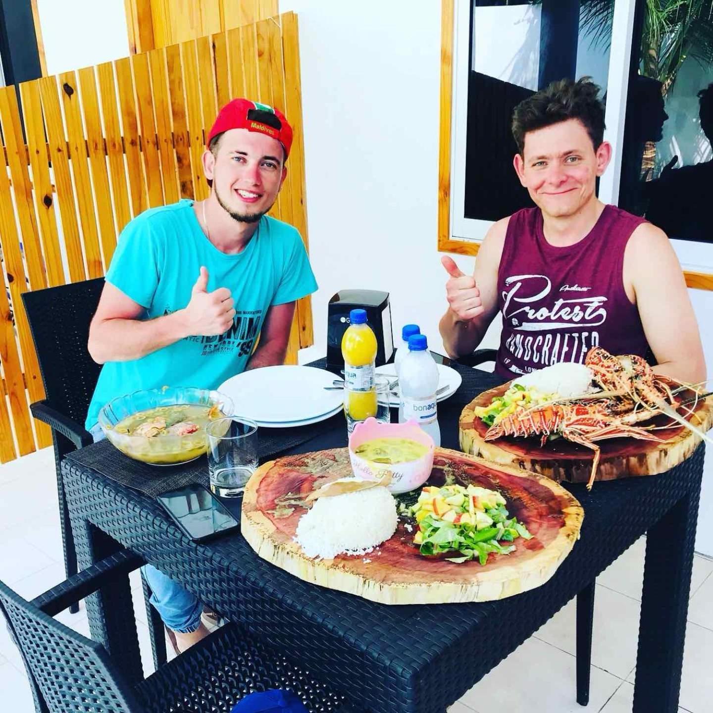 Sunny Beach Thoddoo Extérieur photo